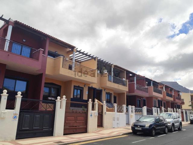 Casa en venta en El Galeón, Adeje