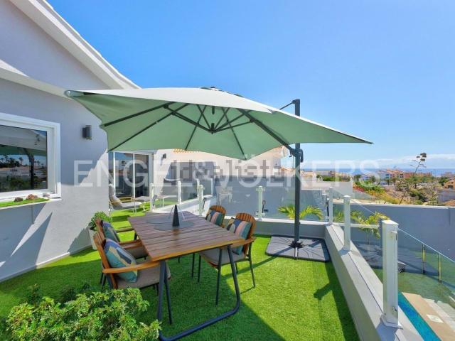 Casa en venta en Playa Paraíso, Adeje