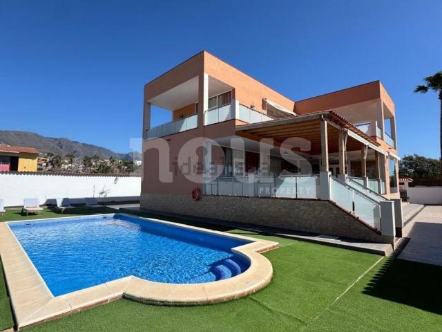 Casa en venta en Playa Paraíso, Adeje