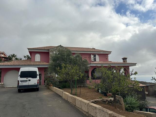 Casa en venta en La Concepción, Adeje