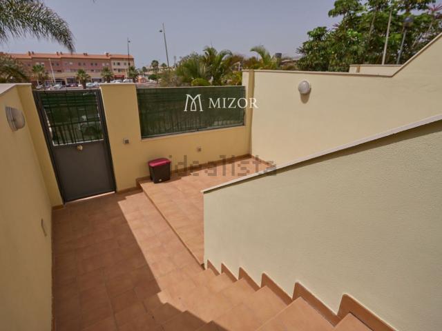 Casa en venta en Los Olivos, Adeje