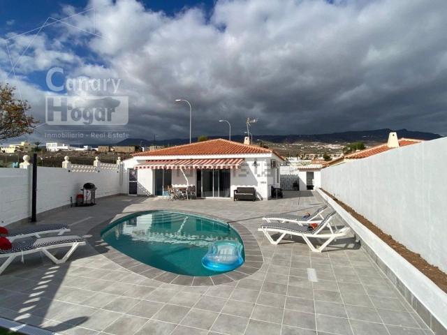 Casa en venta en Sueño Azul, Adeje