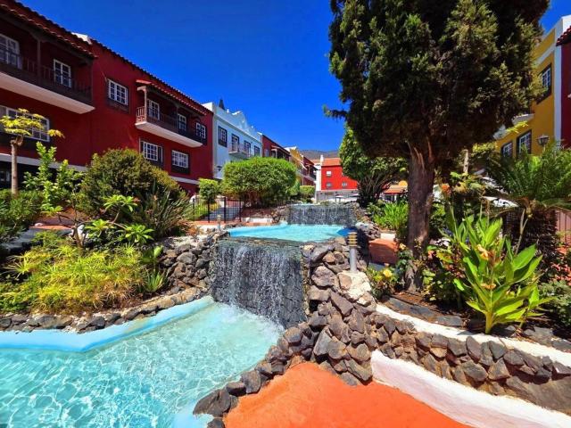 Casa en venta en Las Nieves, Adeje