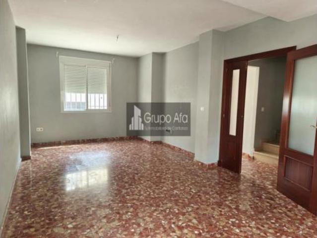 Chalet en alquiler en Alcalá De Guadaíra, Andalucía