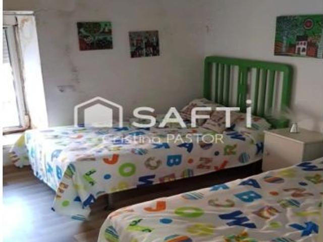 Chalet en venta en Valderas, Castilla y León