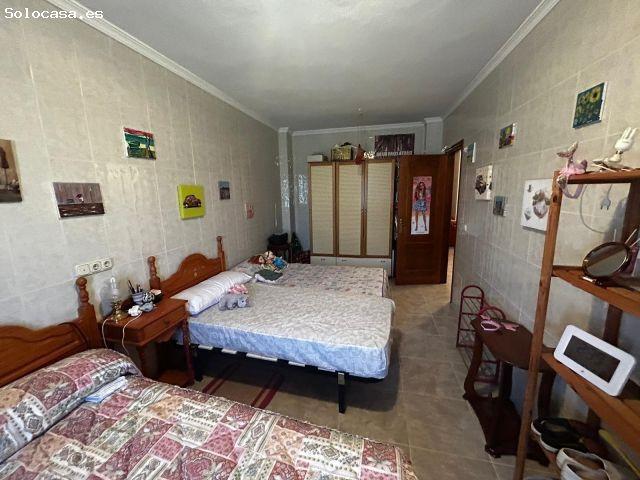 Casa en venta en Alozaina, Urbanización 