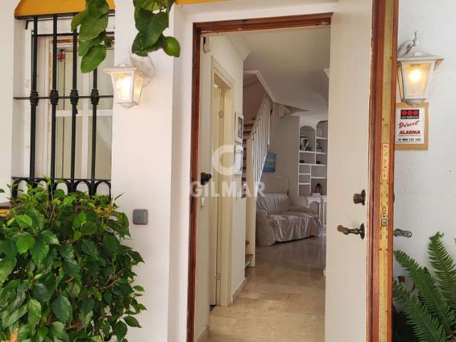 Casa en alquiler en Estepona, Sol