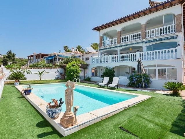 Chalet en alquiler en Caleta de Vélez, La Axarquía