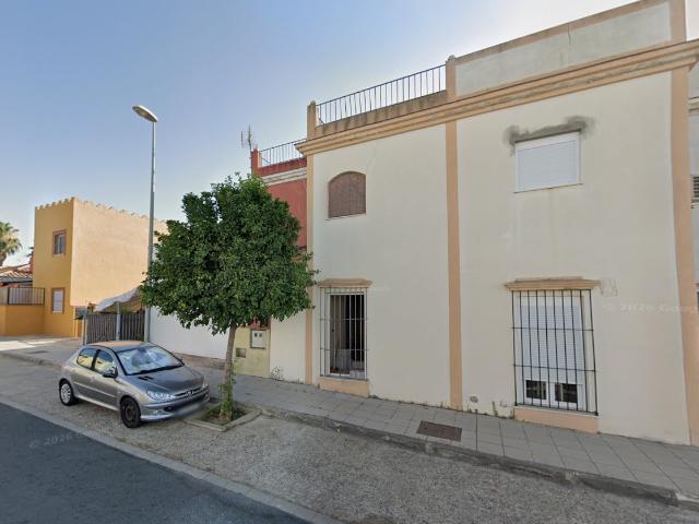 Chalet en venta en Burguillos, Andalucía