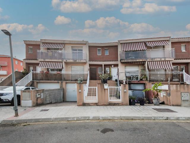 Chalet en venta en Banyeres del Penedès, Tarragona