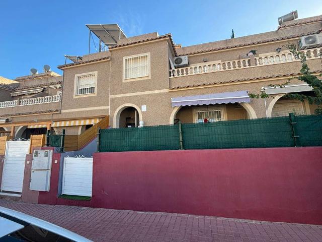 Chalet en venta en Gran Alacant, el Baix Vinalopó