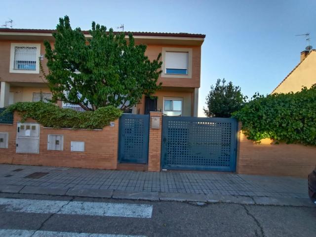 Chalet en venta en Yuncos, Castilla-La Mancha