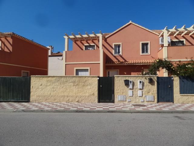 Chalet en venta en Alcalá del Río, Sevilla