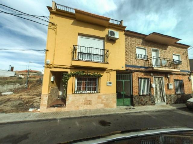 Villa en venta en Madridejos