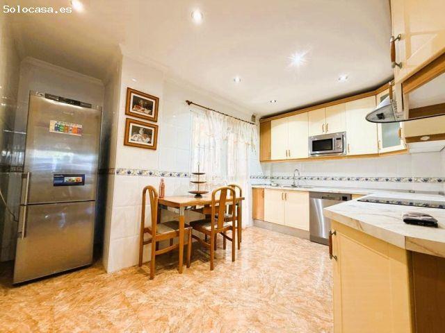 Casa en venta en Cruz de Humilladero, Málaga-Costa del Sol