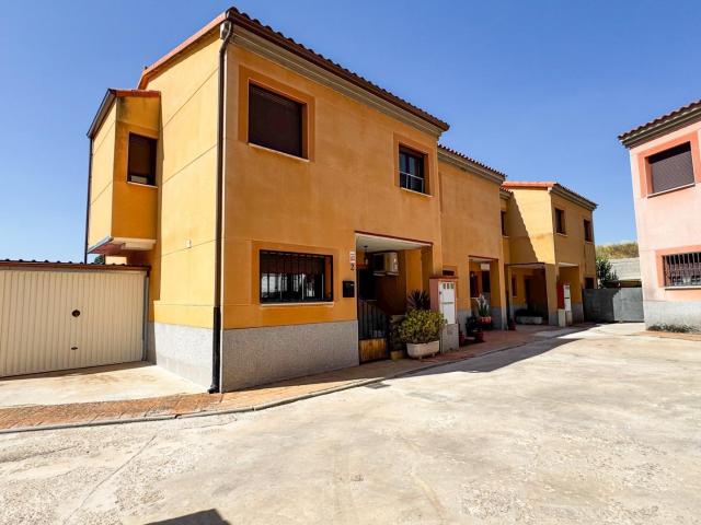 Casa en venta en Valdearenas