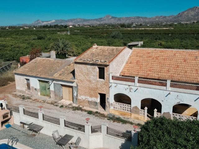 Chalet en venta en Albatera, Alacant / Alicante
