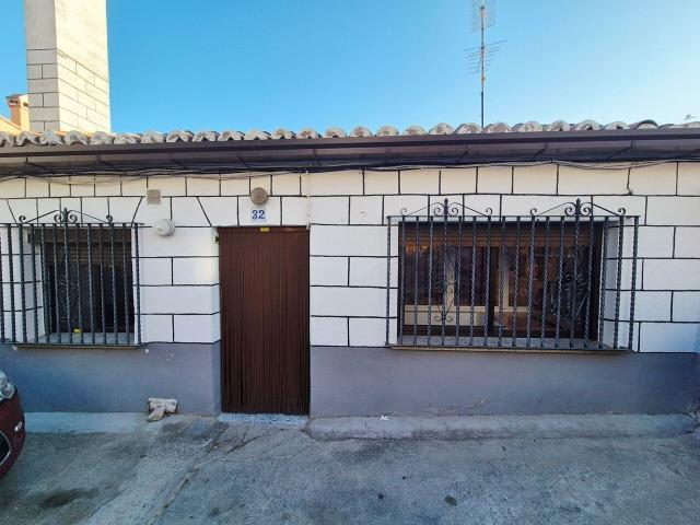 Chalet en venta en Burgohondo, Ávila