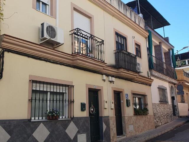 Chalet en venta en Camas, Andalucía