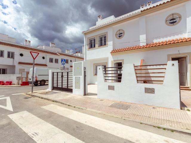 Chalet en venta en Guadalteba, Andalucía
