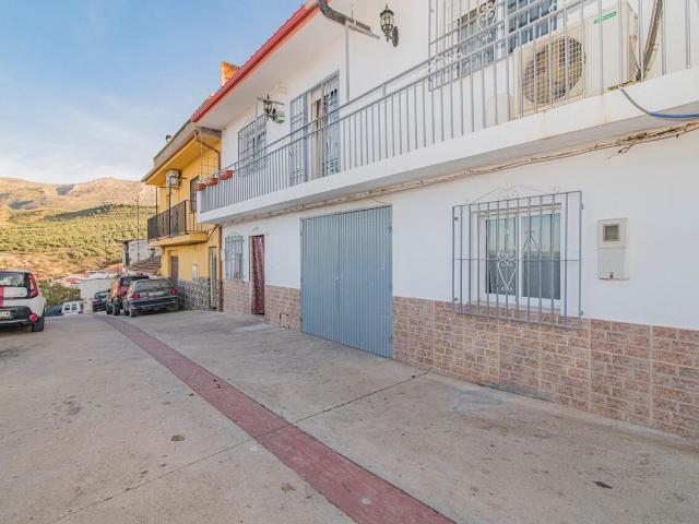Chalet en venta en Comarca de Los Montes, Andalucía