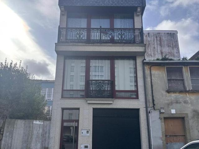 Chalet en venta en Ferrol