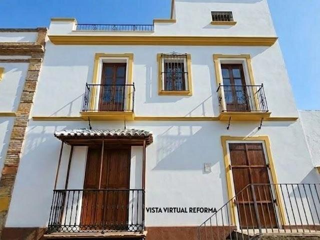 Chalet en venta en La Algaba, Andalucía