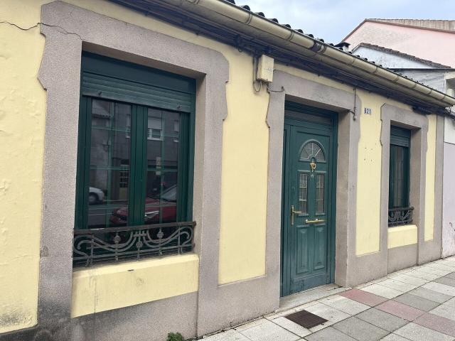 Chalet en venta en Narón, Ferrol