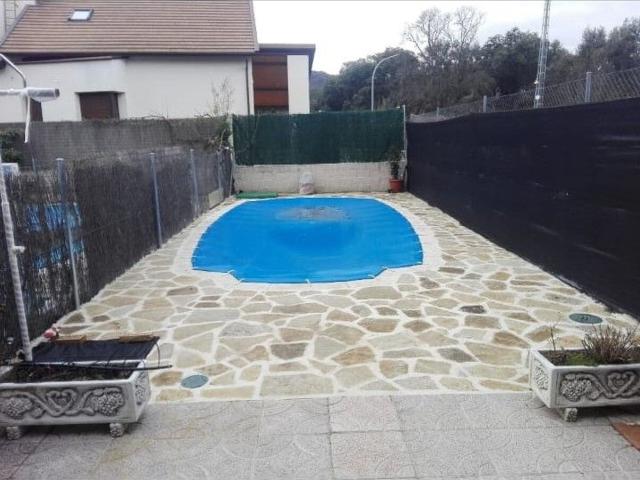 Chalet en venta en Navaluenga, Castilla y León