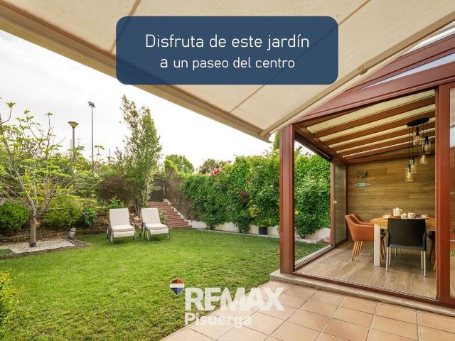 Chalet en venta en Huerta del Rey, Valladolid