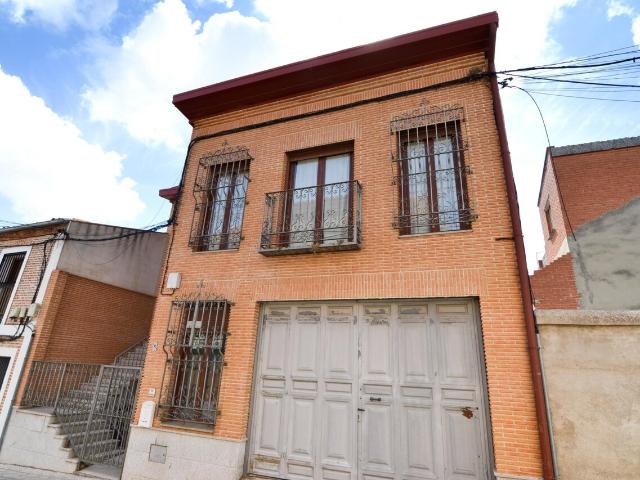 Chalet en venta en Valmojado, Toledo