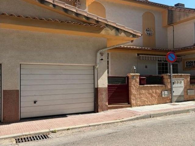 Casa en venta en Villalbilla, Madrid