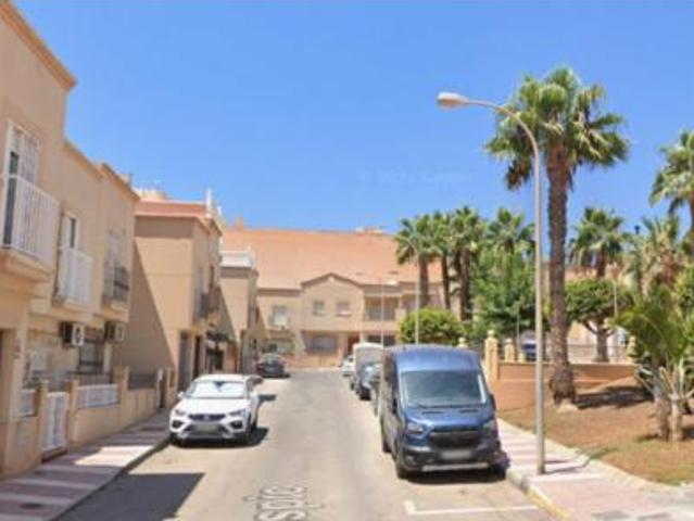 Chalet en venta en Adra, Andalucía