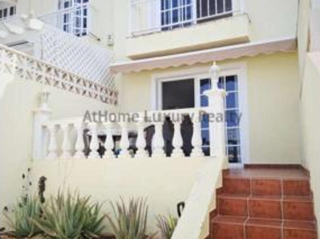 Chalet en venta en Los Cristianos, Arona