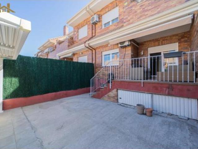 Villa en venta en Arroyomolinos, Zarzalejo