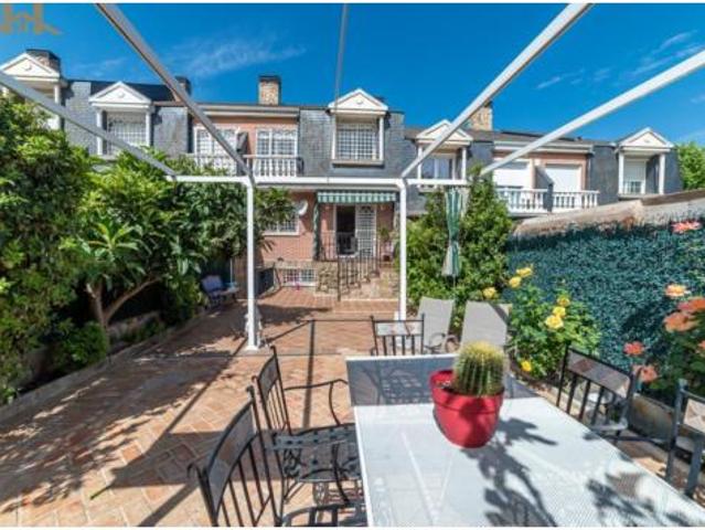Chalet en venta en Arroyomolinos, Madrid