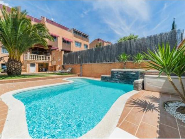 Villa en venta en Arroyomolinos, Ciudad Jardín