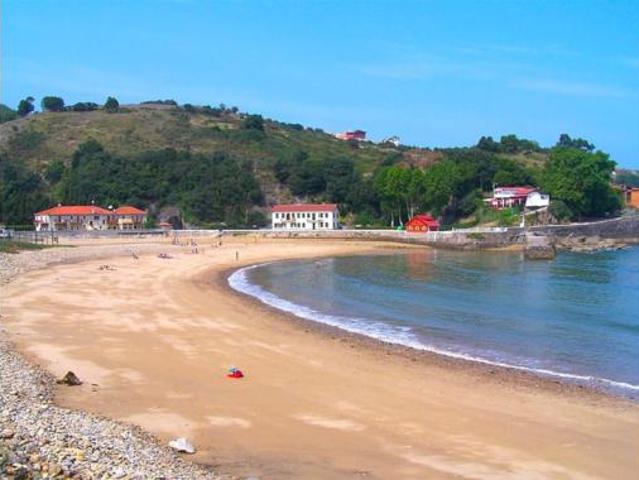 Chalet en venta en Mioño, Castro-urdiales