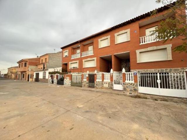 Chalet en venta en Consuegra, Castilla-La Mancha