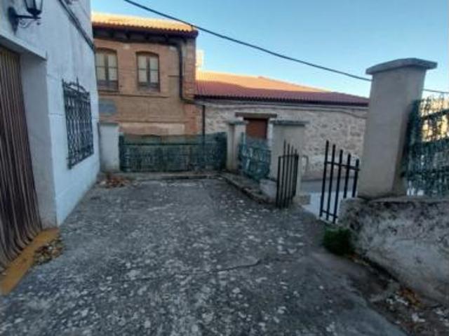 Chalet en venta en Encinas De Esgueva, Castilla y León