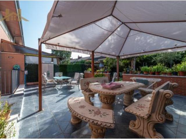 Chalet en venta en Perales del Río, Getafe