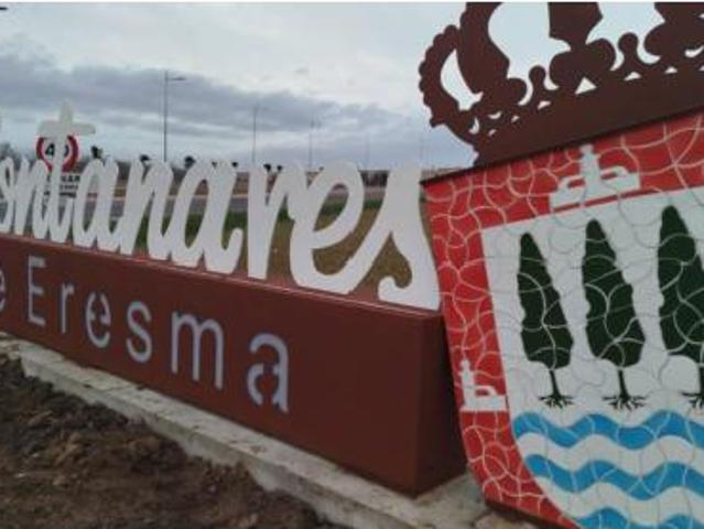 Chalet en venta en Hontanares De Eresma, Castilla y León