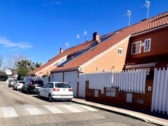 Chalet en venta en El Señorío de Illescas, Illescas