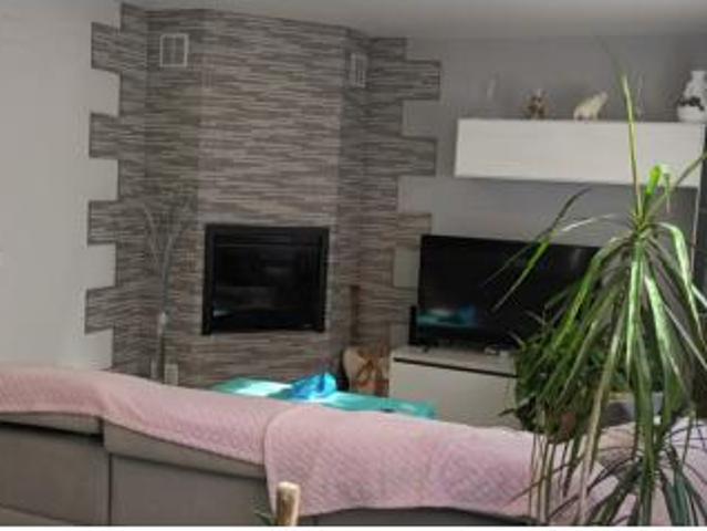 Villa en venta en La Lastrilla, El Sotillo