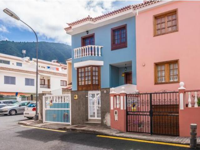 Chalet en venta en Dehesa Baja, La Orotava