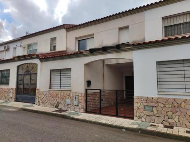Chalet en venta en Los Santos De Maimona, Badajoz