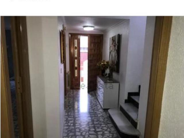 Chalet en venta en Madrigueras, Castilla-La Mancha