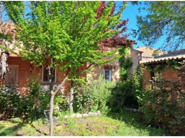Chalet en venta en Matapozuelos, Castilla y León