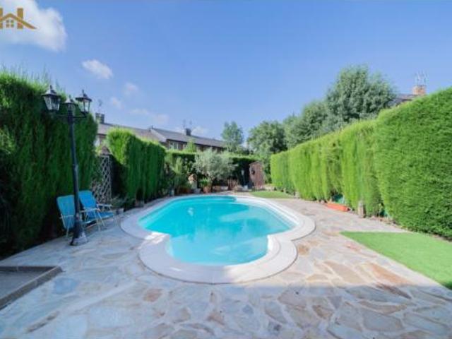 Chalet en venta en Moralzarzal, Madrid