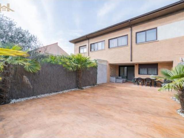 Chalet en venta en La Dehesa, Navalcarnero